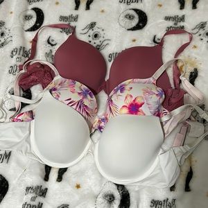 34 DD Victoria Secret Bras
